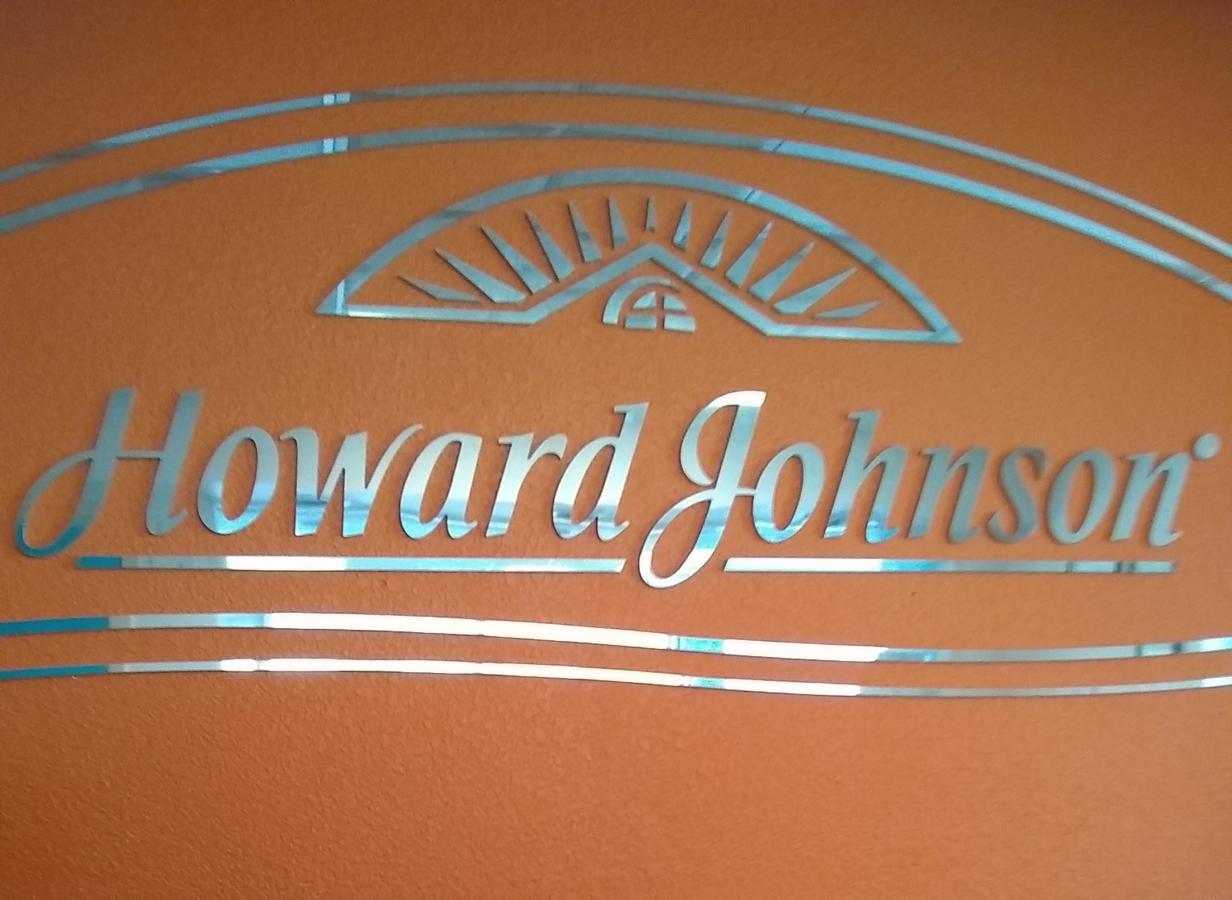 Howard Johnson By Wyndham Вирджиния-Бич Экстерьер фото